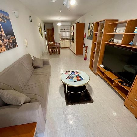 Regent Court - 3 Bedroom Apartment Within Walking Distance From Seafront San Pawl il-Baħar Kültér fotó