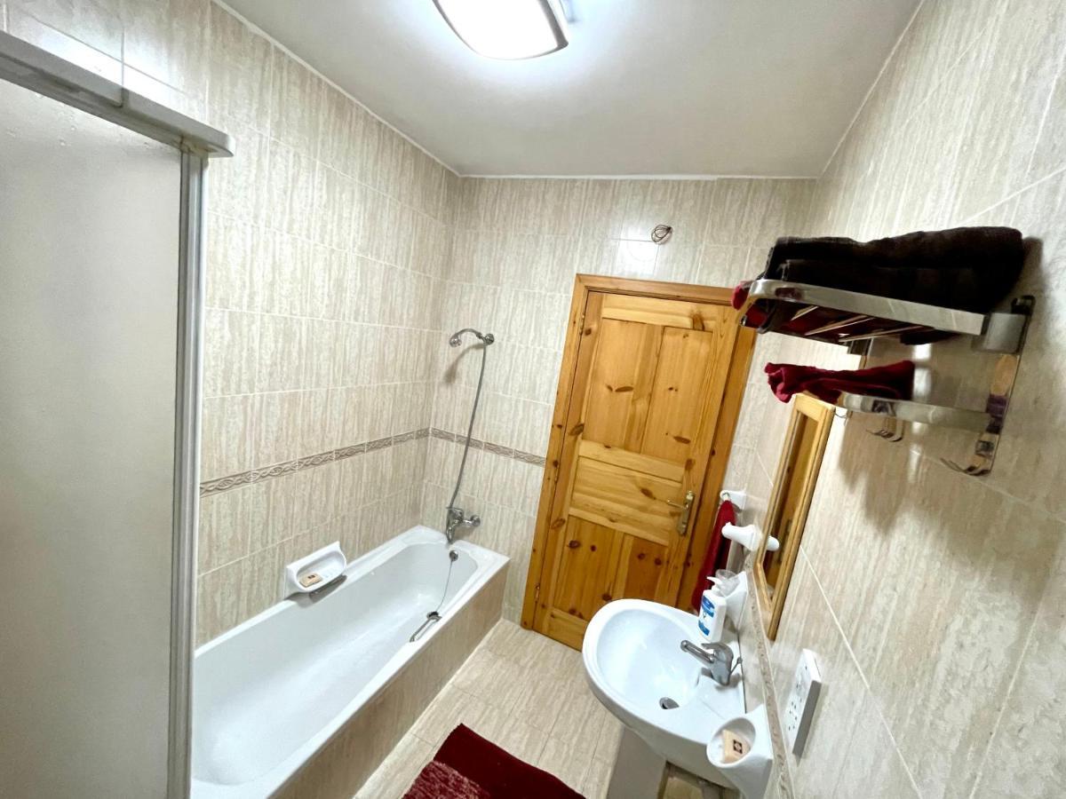 Regent Court - 3 Bedroom Apartment Within Walking Distance From Seafront San Pawl il-Baħar Kültér fotó